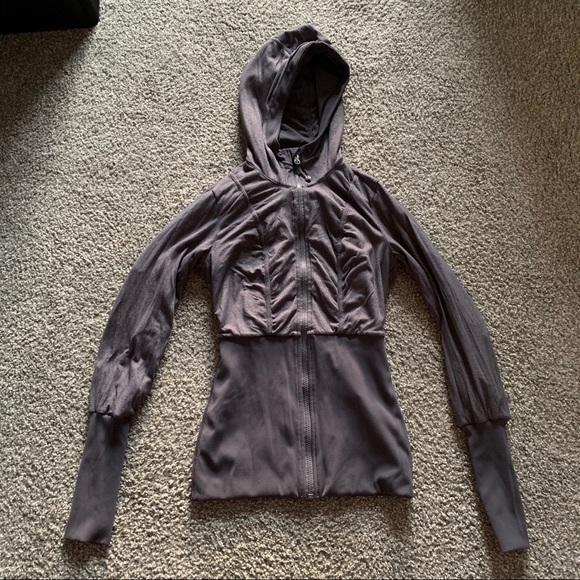 Lululemon Reversible Zip-Up - Picture 3 of 8